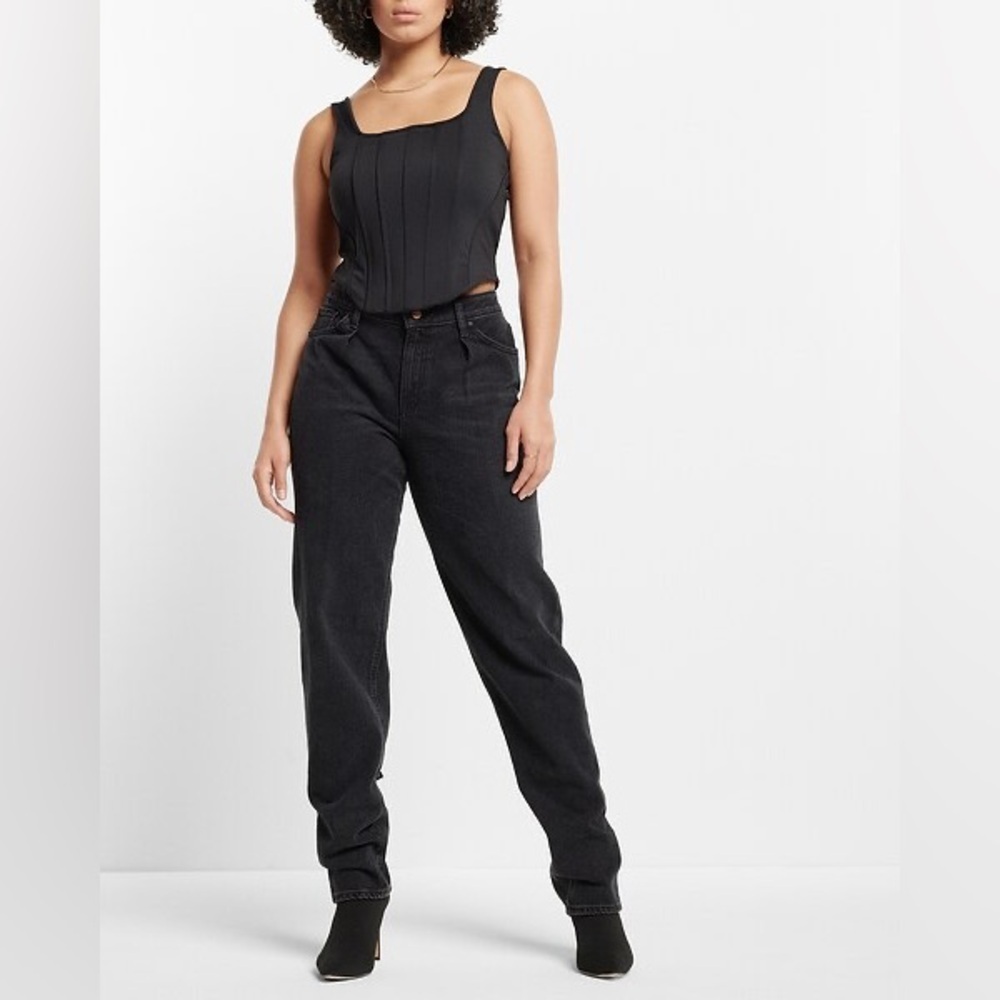 Express Mid Rise Washed Black Pleated Baggy Tapered Jeans 8R - Picture 5 of 8